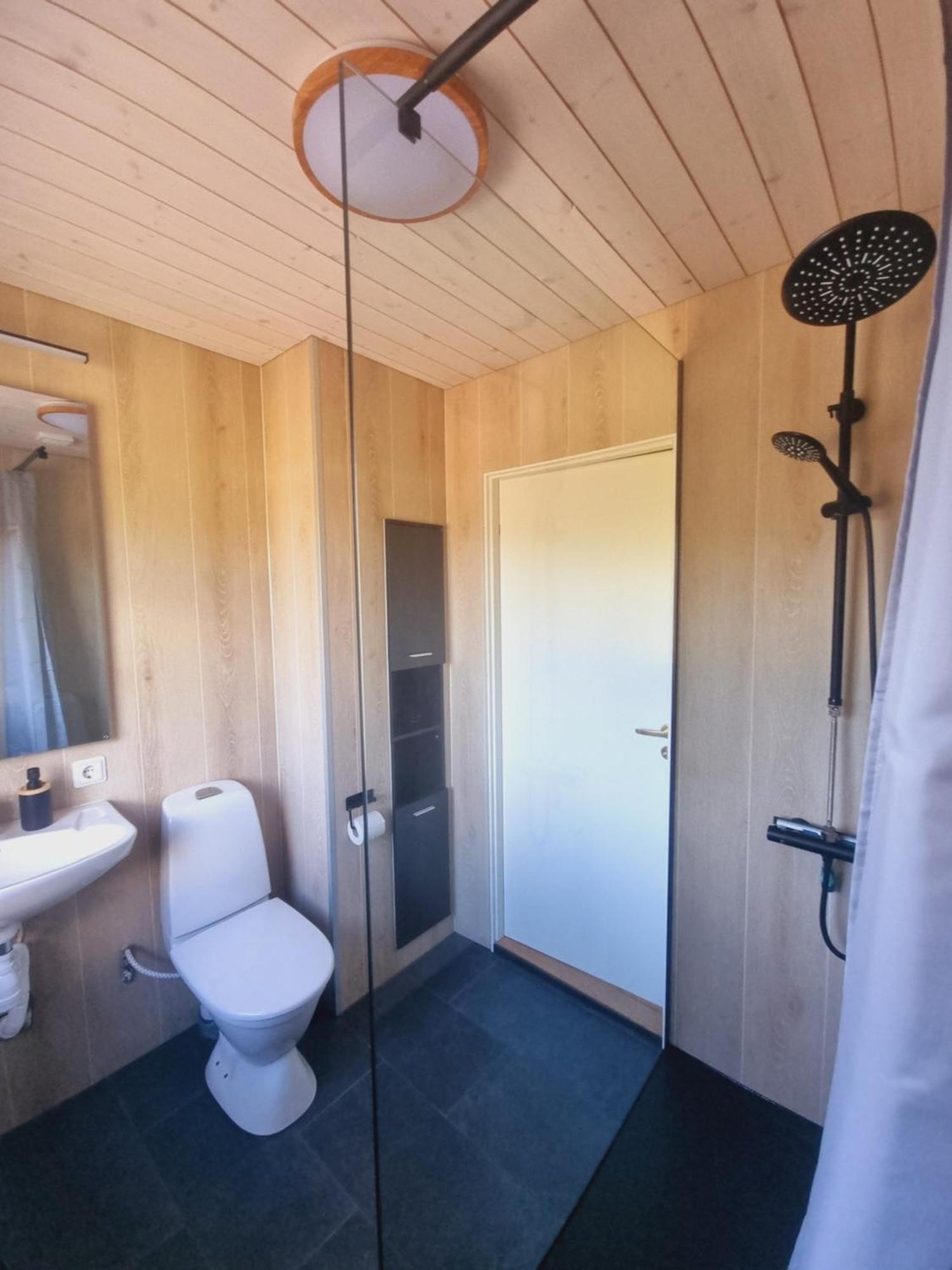 Baerenzimmer Wilderness Life Arvidsjaur Exteriör bild